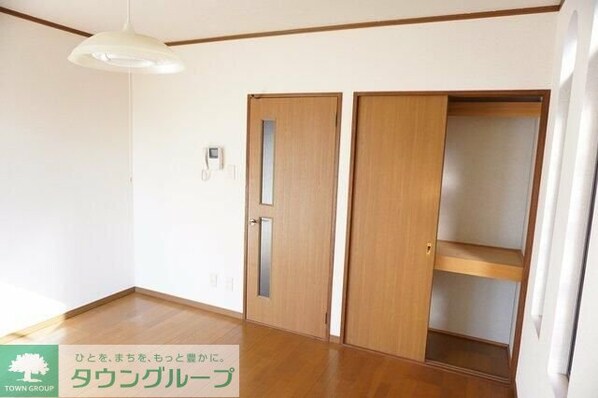 シティーハイツ カーネーションB棟の物件内観写真